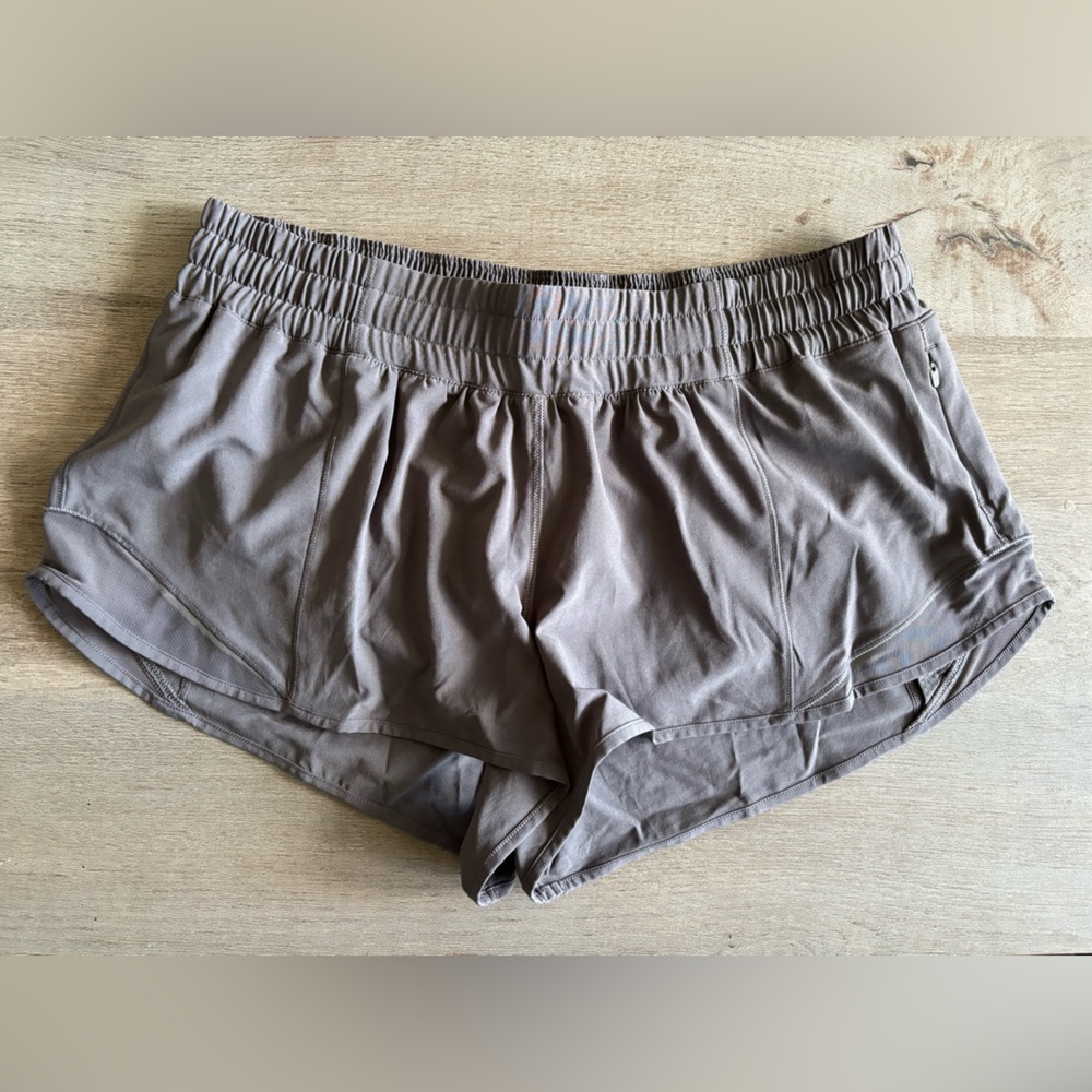 LULULEMON HOTTY HOT SHORT